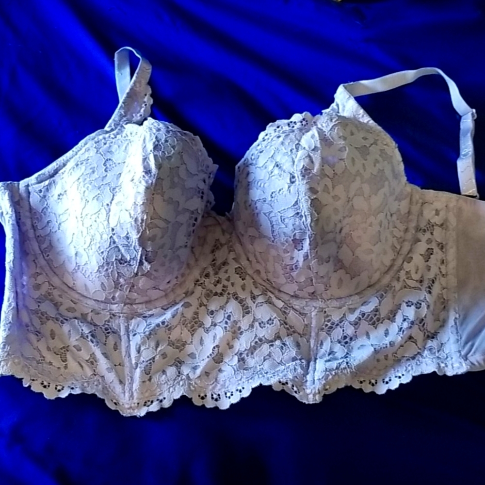 Victoria's secret lavender lace bra
